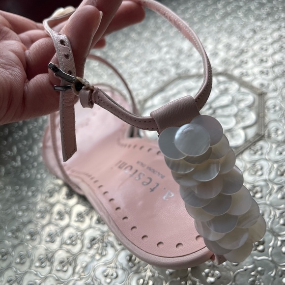 a. testoni light pink sandals - Picture 8 of 11
